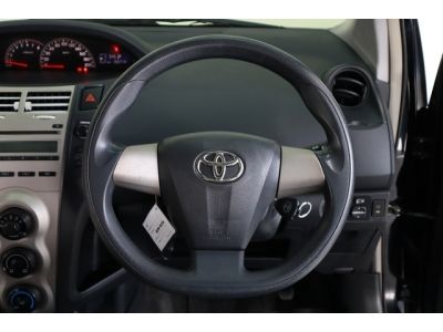 Toyota Yaris 1.5 E ปี 2013 สีดำ เกียร์อัตโนมัติ รูปที่ 6